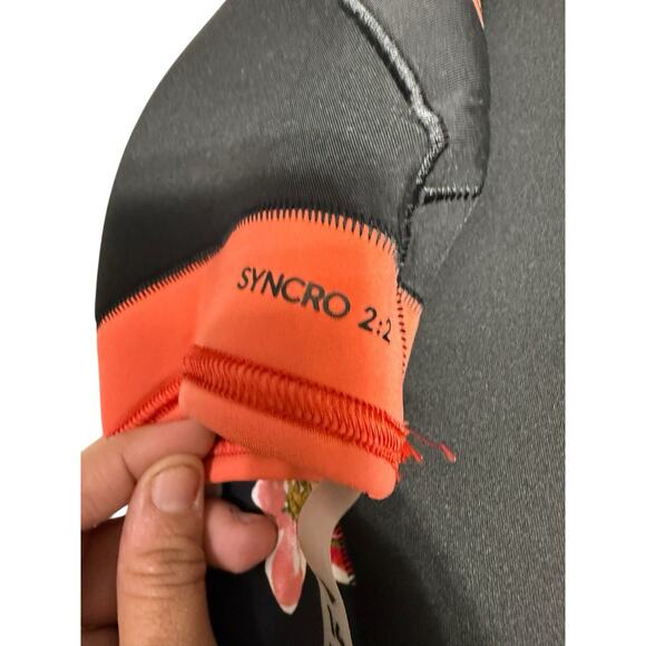 Roxy Womens 2/2 Syncro Back Zip Short Sleeve Springsuit Size 14 Black Pink - Picture 5 of 8